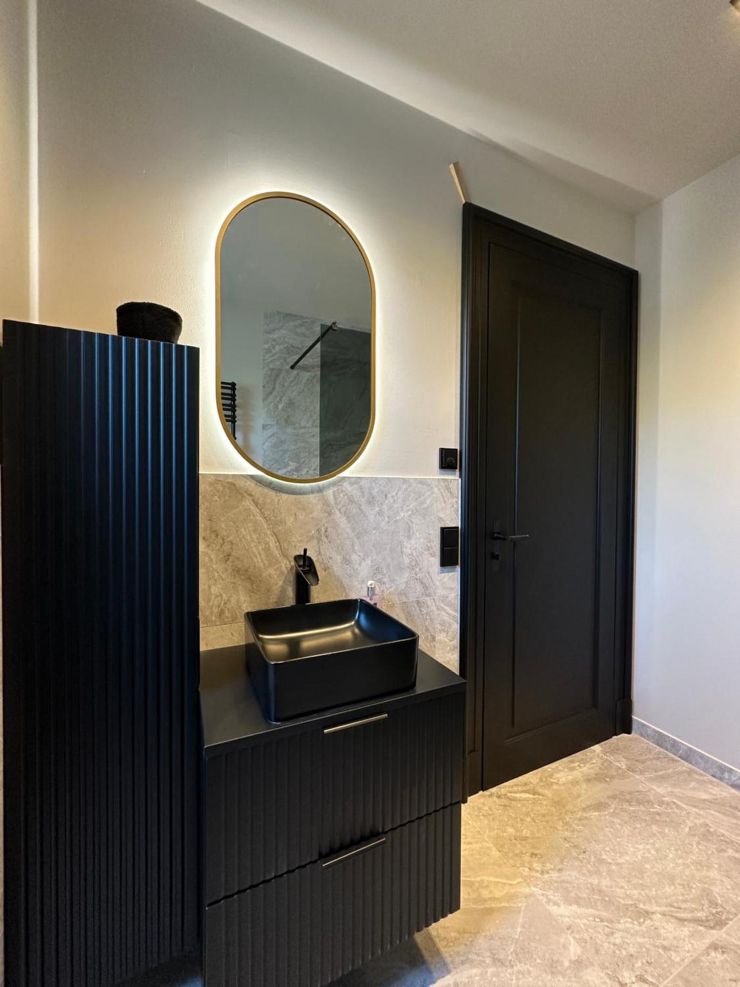 * Stadtvilla Plauen * * Aussergewoehnlich * 2 Zimmerwohnung * Zentrumsnah מראה חיצוני תמונה